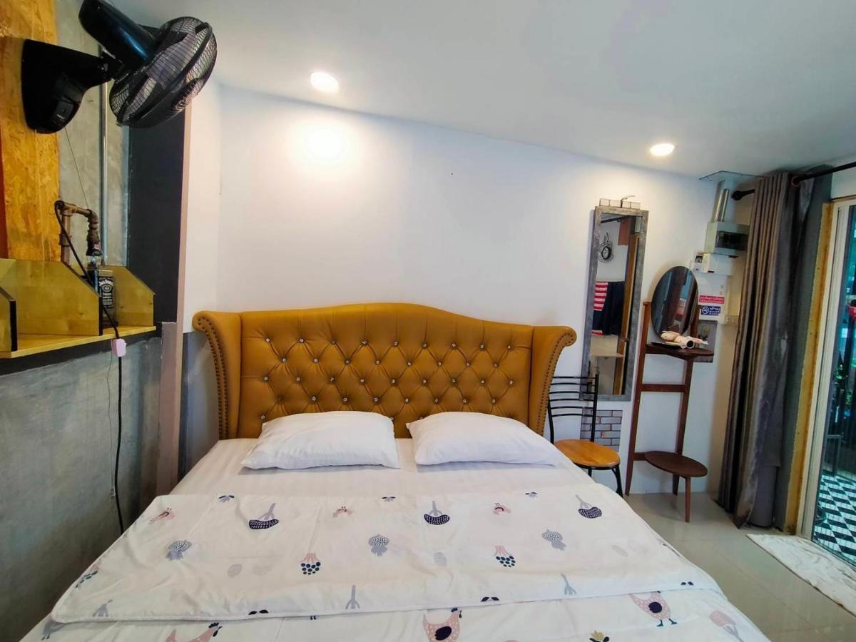 Ruenthip Homestay Bangkok Kültér fotó