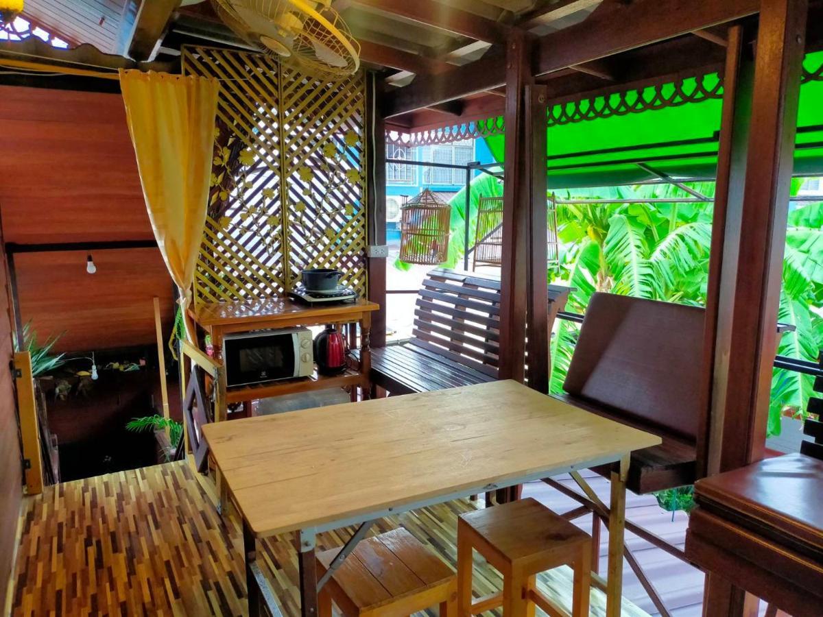 Ruenthip Homestay Bangkok Kültér fotó