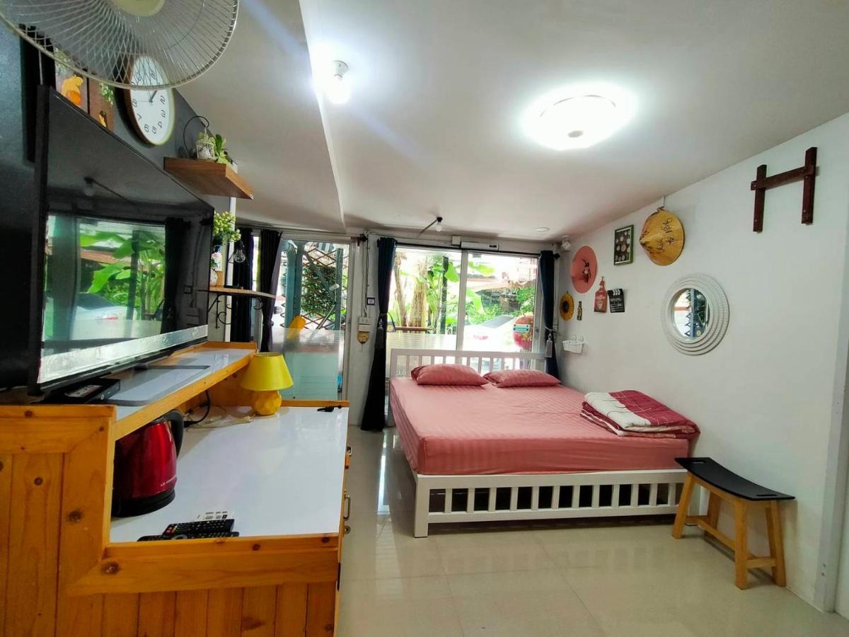Ruenthip Homestay Bangkok Kültér fotó