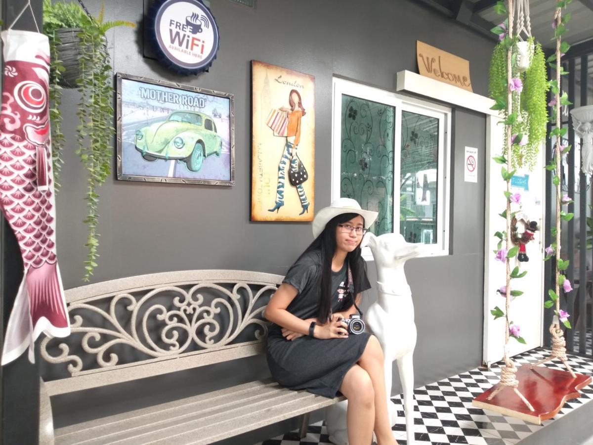 Ruenthip Homestay Bangkok Kültér fotó