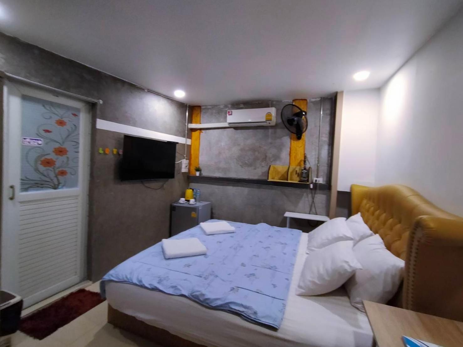 Ruenthip Homestay Bangkok Kültér fotó